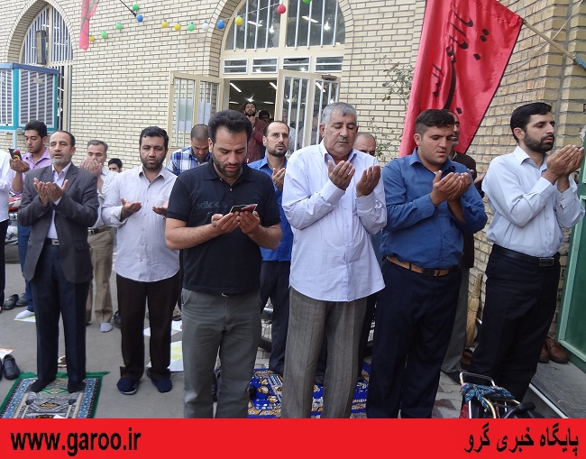 نماز عید سعید فطر در شهرستان نهاوند اقامه شد+ تصاویر